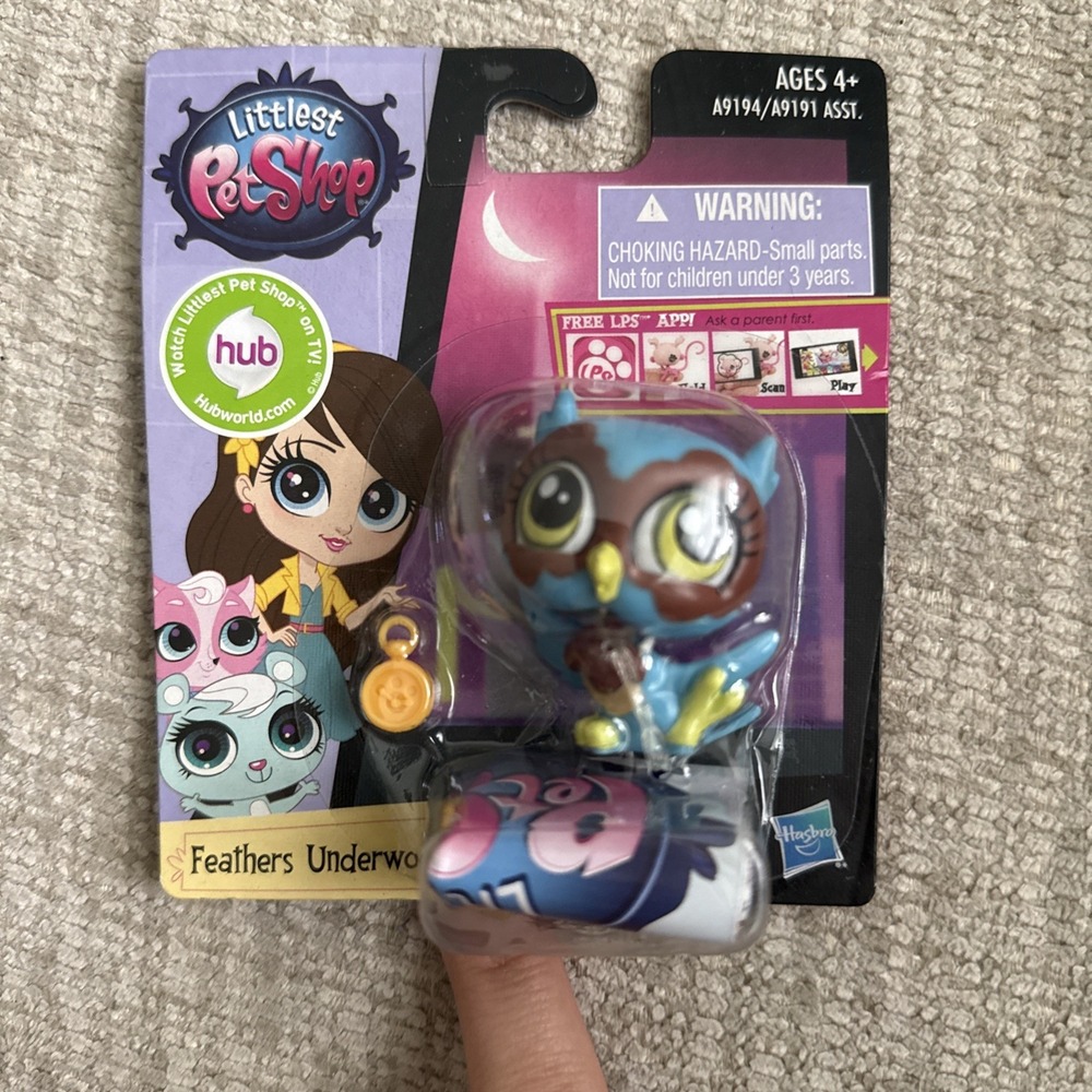 Littlest Pet Shop LPS Feathers Underwood Figure